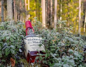 7 Different Types of Whiskey: Scotch, Irish, Rye Whiskey corn whiskey bottle