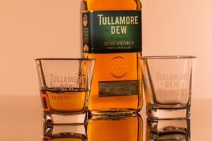 7 Different Types of Whiskey: Scotch, Irish, Rye Whiskey irish whiskey bottle